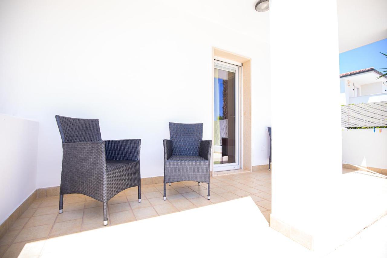 Donnosanto Residence Torre Santa Sabina Dış mekan fotoğraf